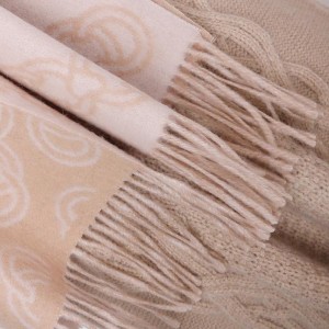 Hot selling double-sided jacquard scarf 100% sheep wool