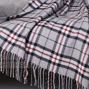 Classic lattice tassel thermal blanket 100% acrylic picnic carpet